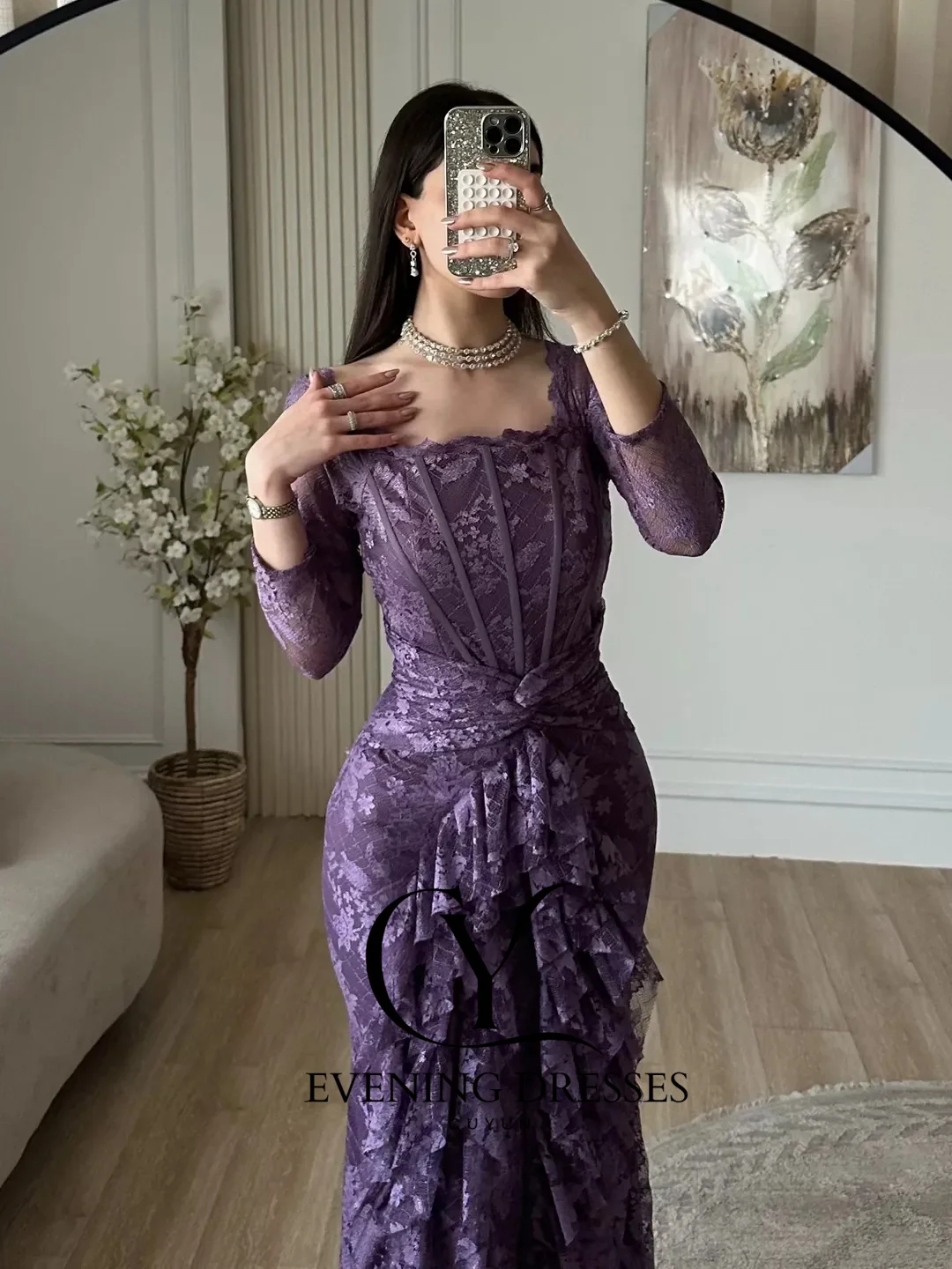 CUYUN パープルレース サウジアラビア風イブニングドレス スクエアカラー 長袖 フリル付き シースドレス パーティードレス フォーマルイベント用 カスタムメイドドレス
