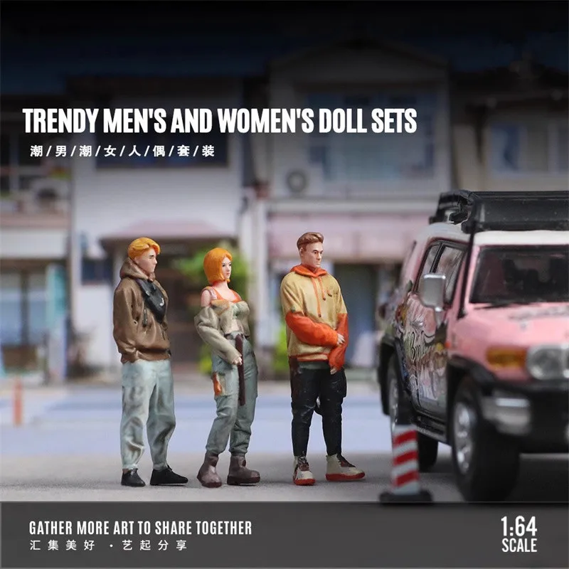

1/64 Scale 3Pcs Resin Modern Trendy Fashion Male Female Set Cool Guy Scene Accessory DIY Action Figure Display Collection Gifts