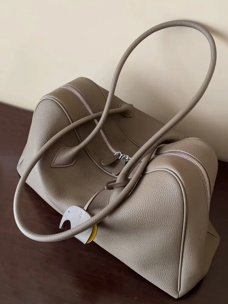 

Leather Large Capaci Tote Bag Women's 2025 New Luxury Commuter Single oulder Boston Bag Soft Handle European Faion