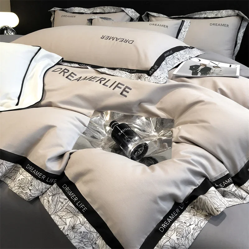 

Four-piece set of pure cotton light luxury American high-end bed sheet high-end bed hat quilt cover, new bedding, household 1Pc