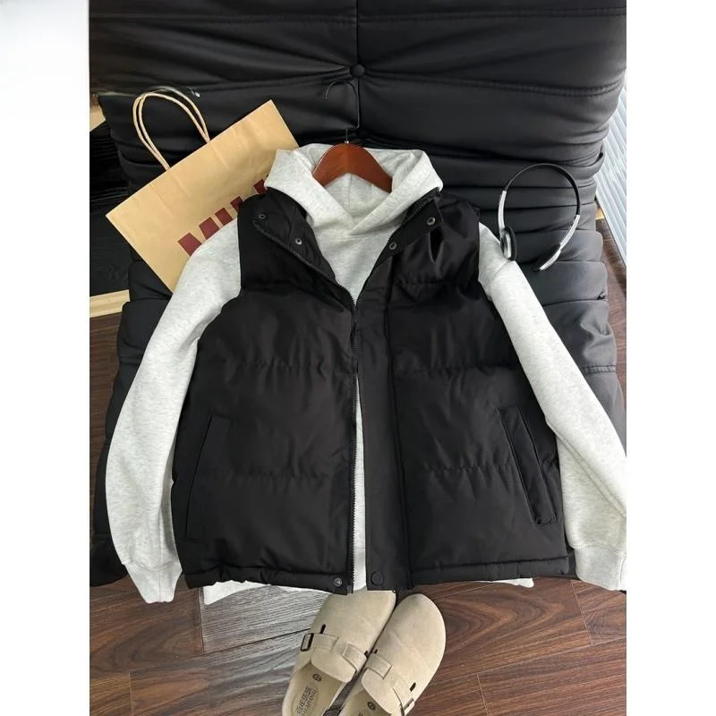 Black Lightweight down Cotton Vest Men's Cool Stylish Layering Sleeveless Shoulder Pad Vest Winter Fashion Inner Wear