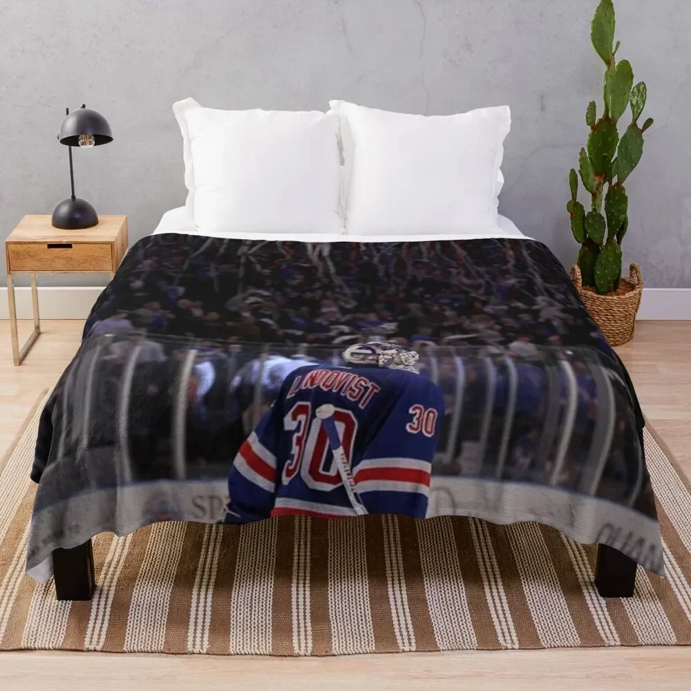 

Henrik Lundqvist Throw Blanket