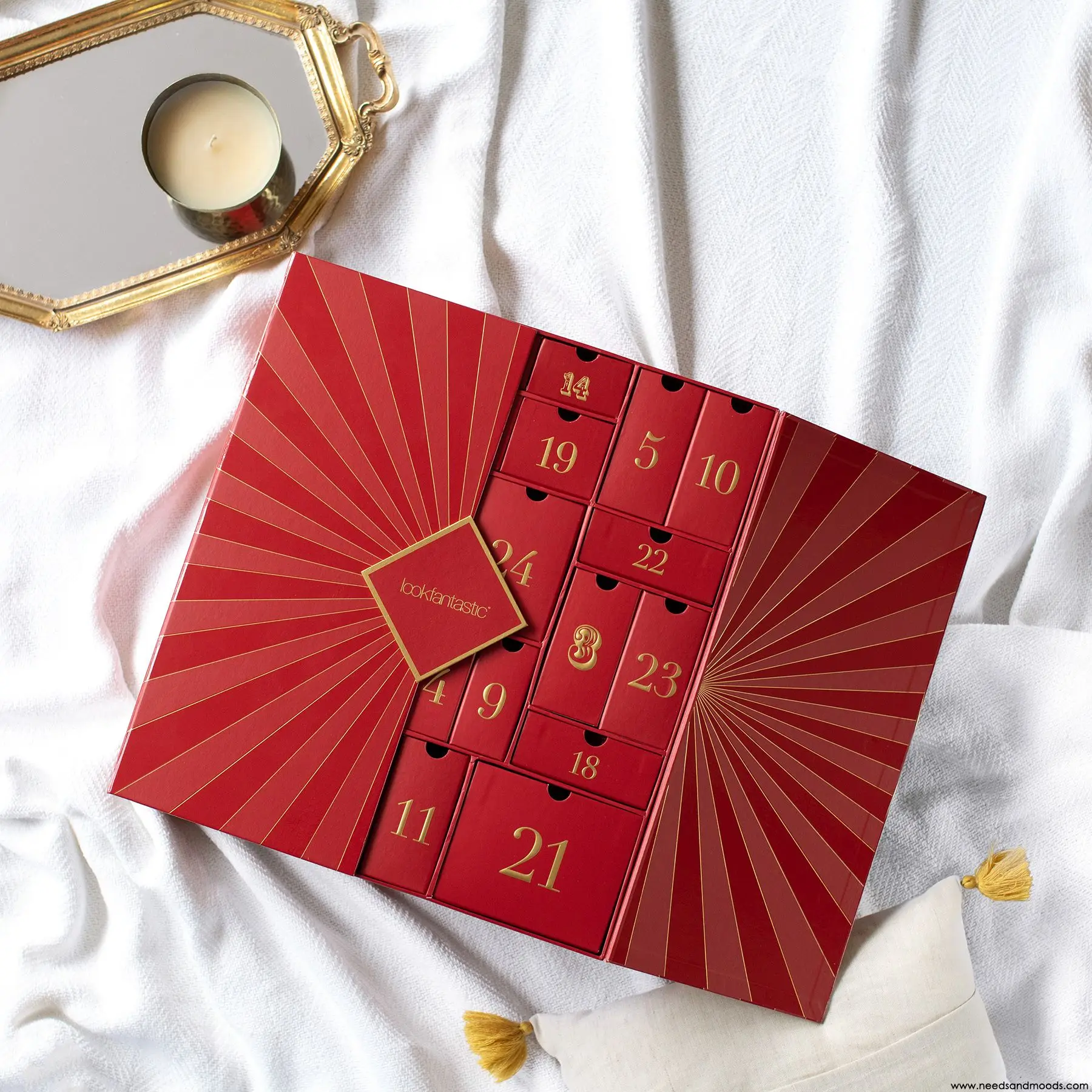 Customized queryChina Wholesale Reasonable Price Christmas 24 Day Luxury Custom Cardboard Cosmetic Gift Advent Calendar Box Pape