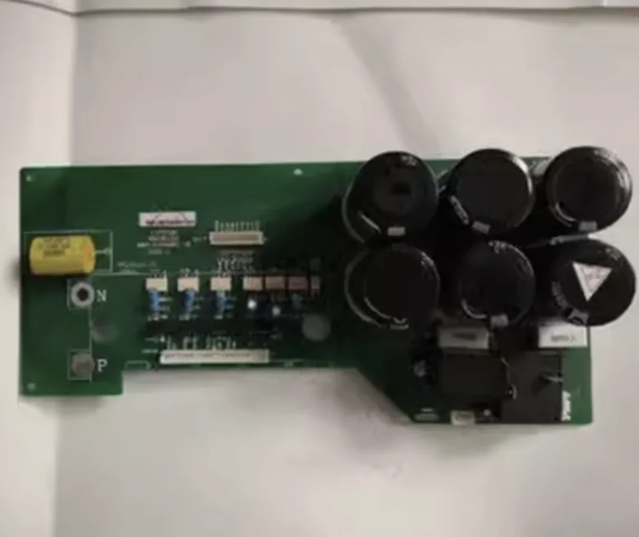 

Плата модуля частотного привода кондиционера VB755026 0010451532 KVR-180W B530A