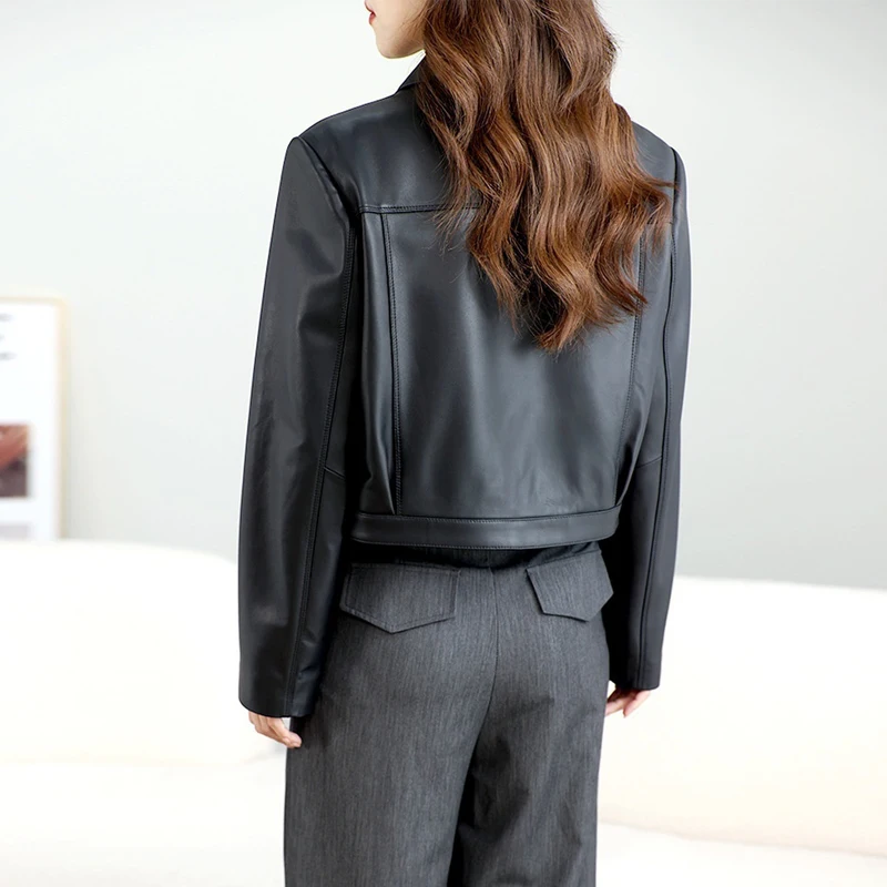 Vestes courtes classiques noires en cuir véritable pour femmes, veste de moto à fermeture éclair Simple, manteaux en peau de mouton véritable, coupe cintrée, 2025