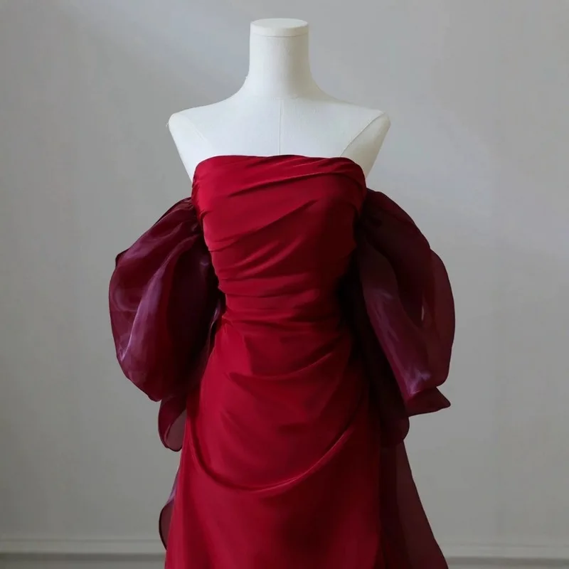 2026 Nieuwe Chinese Stijl Ochtendjas Bruidsjurk Bruiloft Toastjurk Verlovingsjurk High-End Niche Franse Bandloze Jurk Elegant