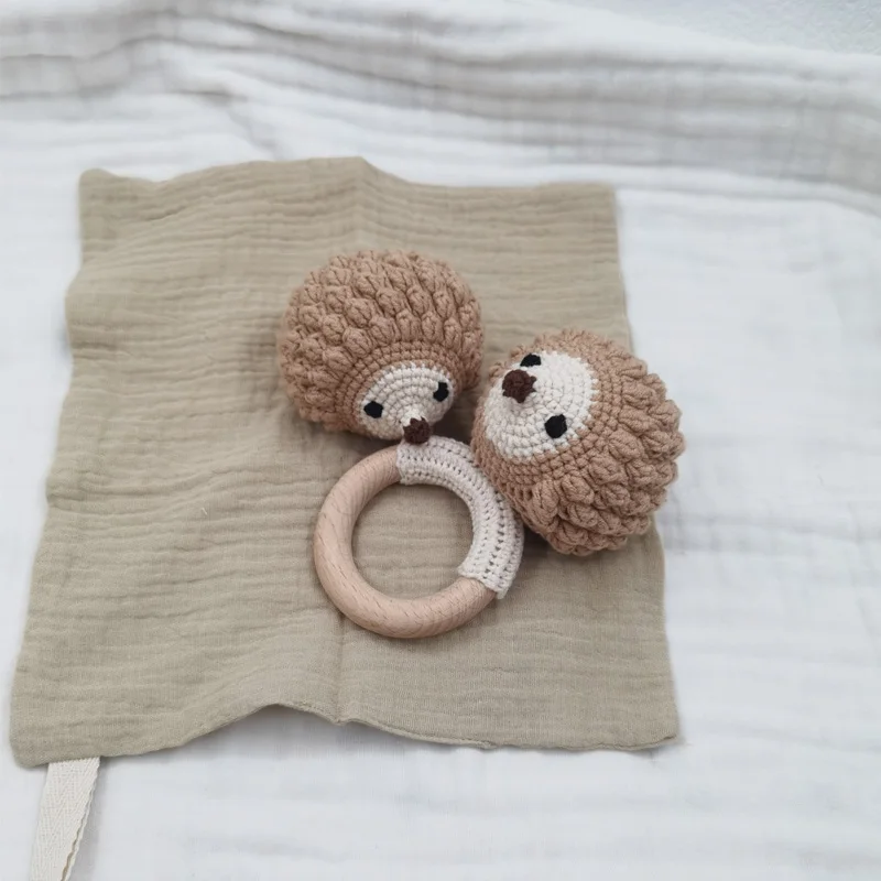 Handmade Hedgehog Crochet Animal Doudou Baby Rattle Craft Baby Children Bed Room Nursery Decor Display Figurines Home Decoration