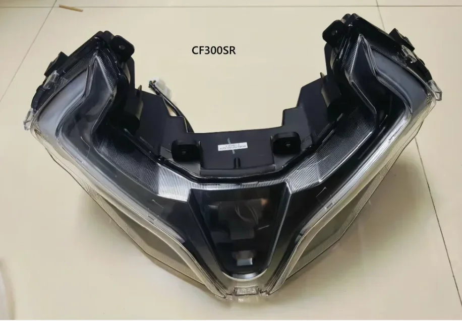 

Фара, тормозной рычаг и костюм переднего правого сигнала CF300SRS/CF250SR