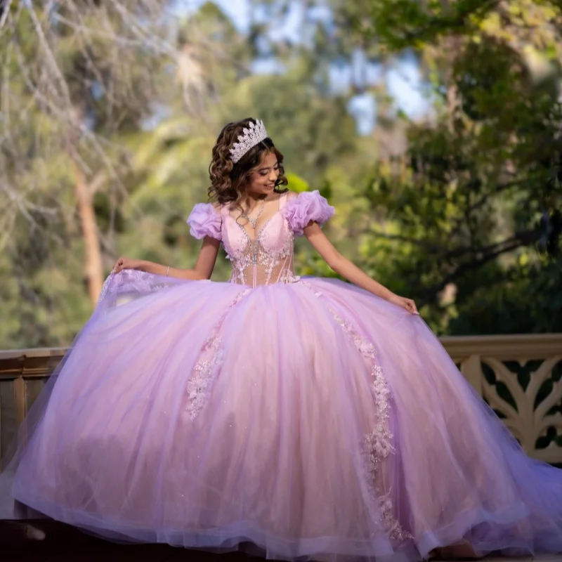 

Lavender Quinceanera Dresses Off the Shoulder Glitter Crystal Flower Decal Long tail Bow Vestidoe 15 Quinceanera Customize