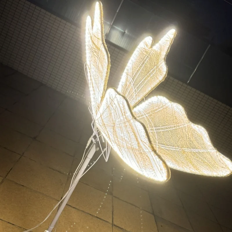 Wedding Light with Butterflies Wings Flutter LED Lace Lamp Romantic Creative Hanging Lamp Road Load Walkway on Party Stage Light