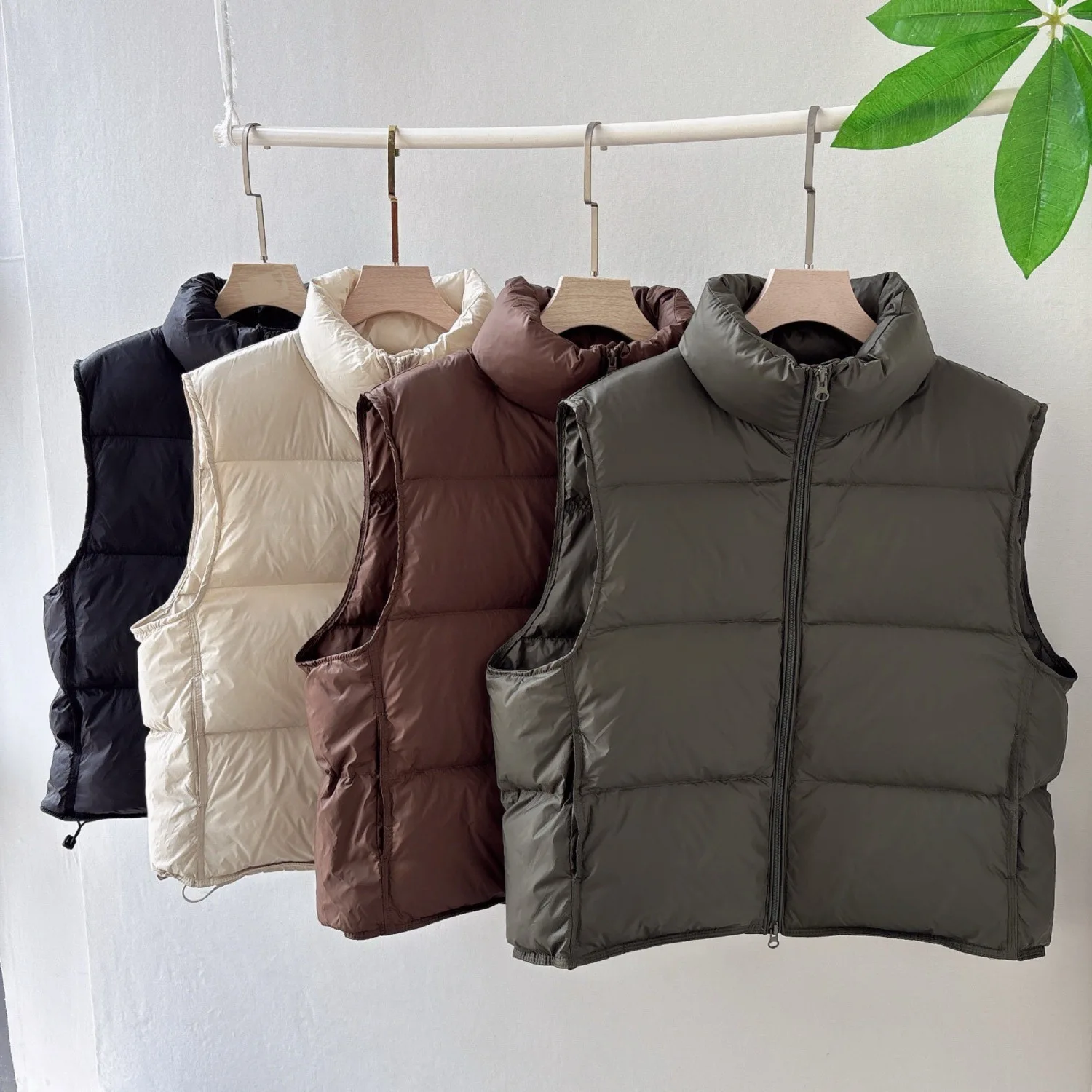 겨울 짧은 다운 민소매 조끼 여성 따뜻한 스탠드 칼라 - Women'S Fashion Quilted Jacket 리뷰 및 가격