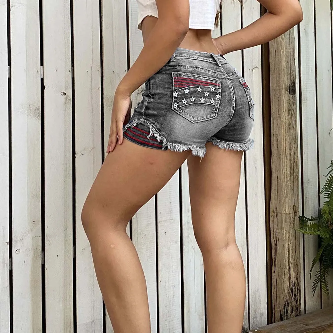 Shorts jeans bordados angustiados para mulheres, estilo retrô, cheio de elasticidade, bainha de pele, moda de verão