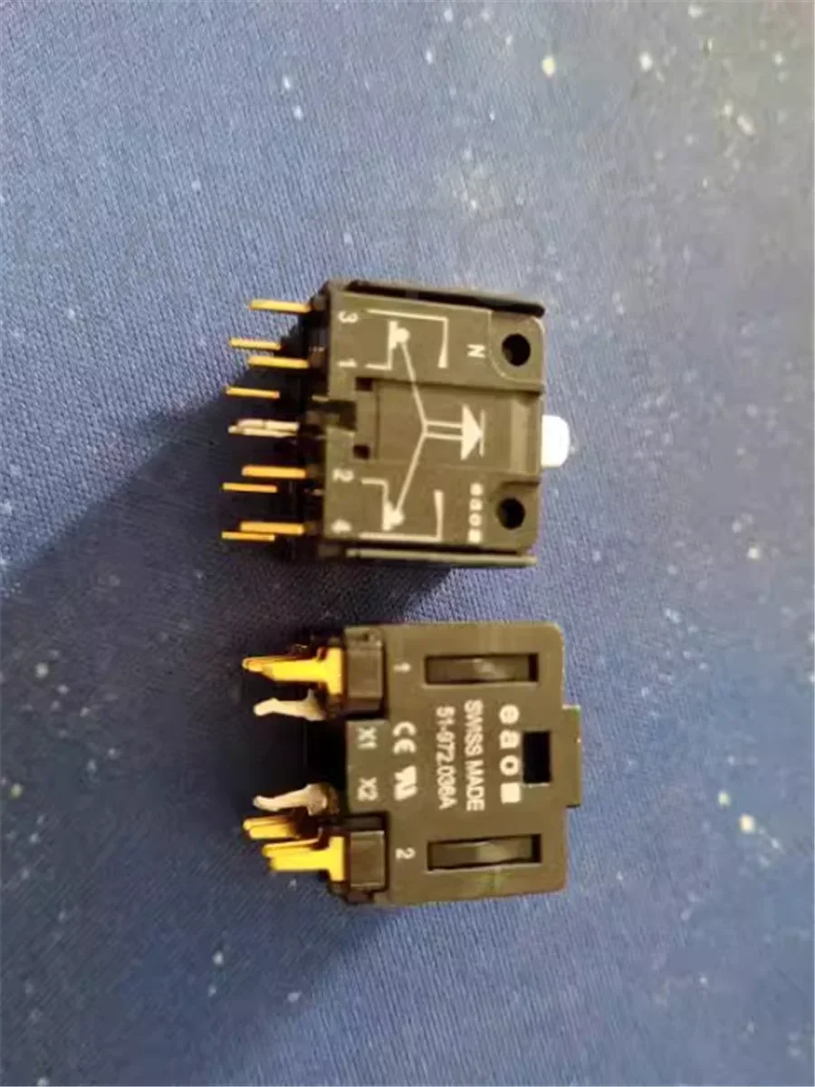 1pcs 51-972.036A 51 Series Switch Contacts For EAO Button Switches 2026 Year