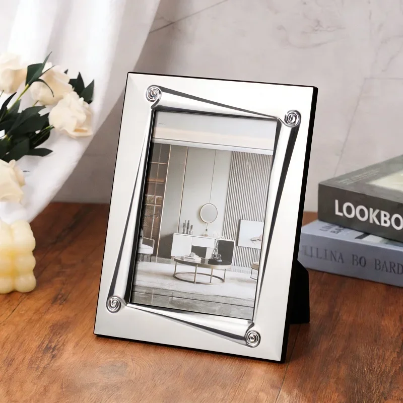 Nordic Luxury Bevel‑Angle Aluminum Alloy Photo Frame 6 7 8 Inch Tabletop Picture Frame Desktop Photo Display Home Decor Gift