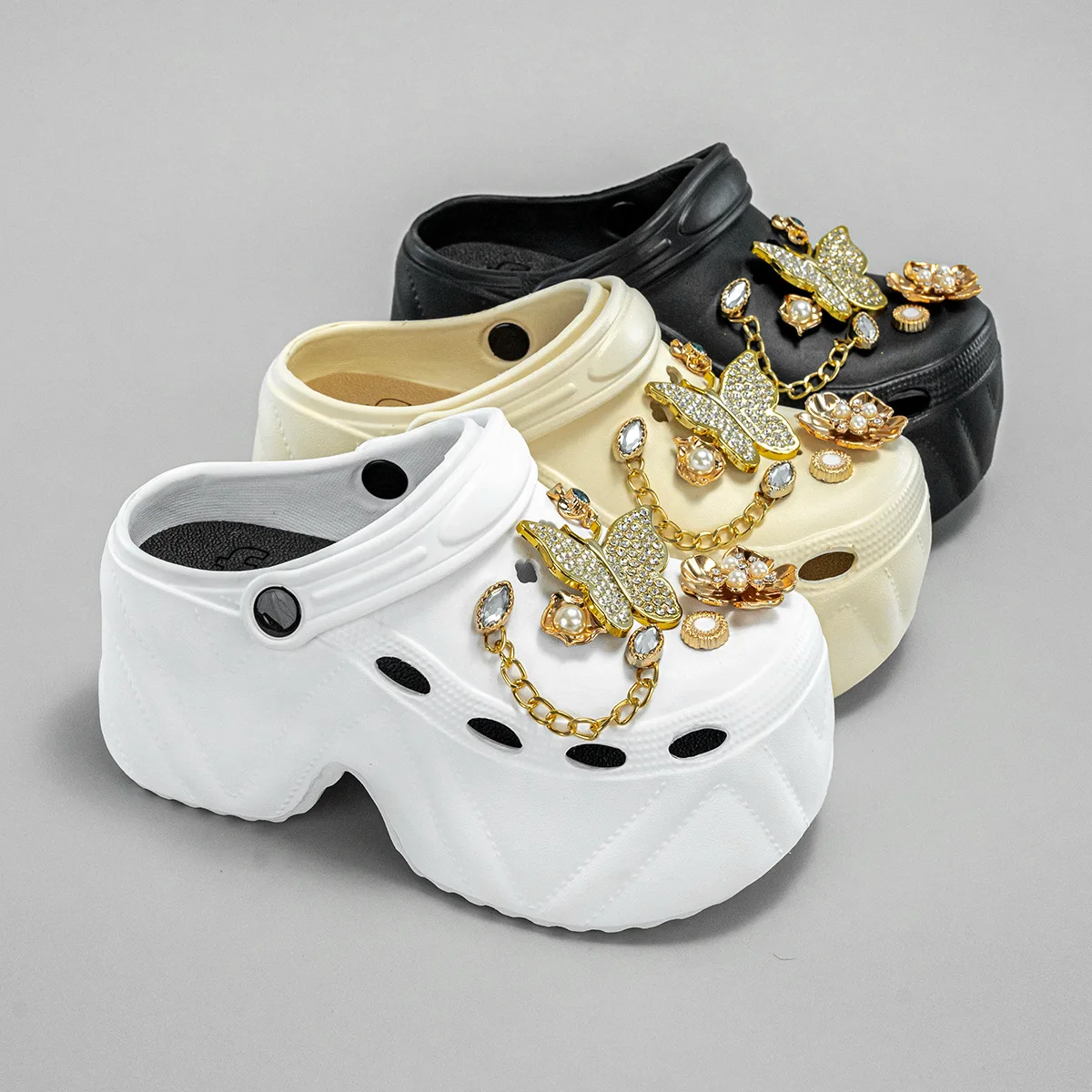 

New Women's Golden Bow Fashionable Decorative Garden Shoes Summer Casual Thick Sole Anti-slip Beach Sandals Student Girls