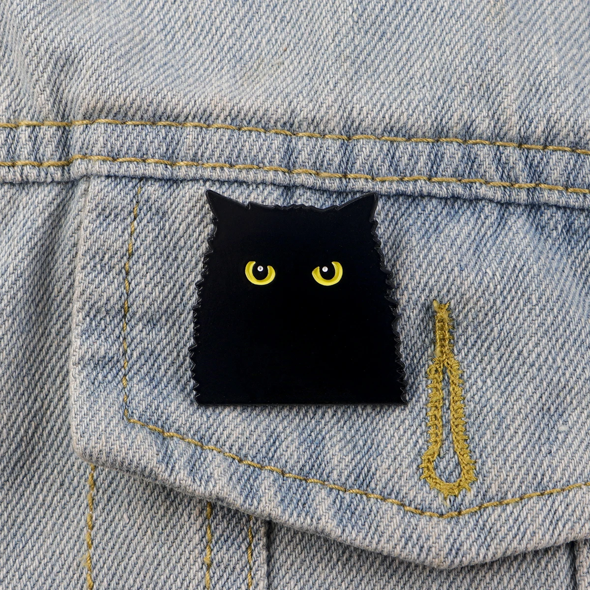 Cute Black Cat Enamel Pin Brooch Pines Lapel Pins Badge on Backpack Costume Accessories Animal Jewelry Gifts for Friends