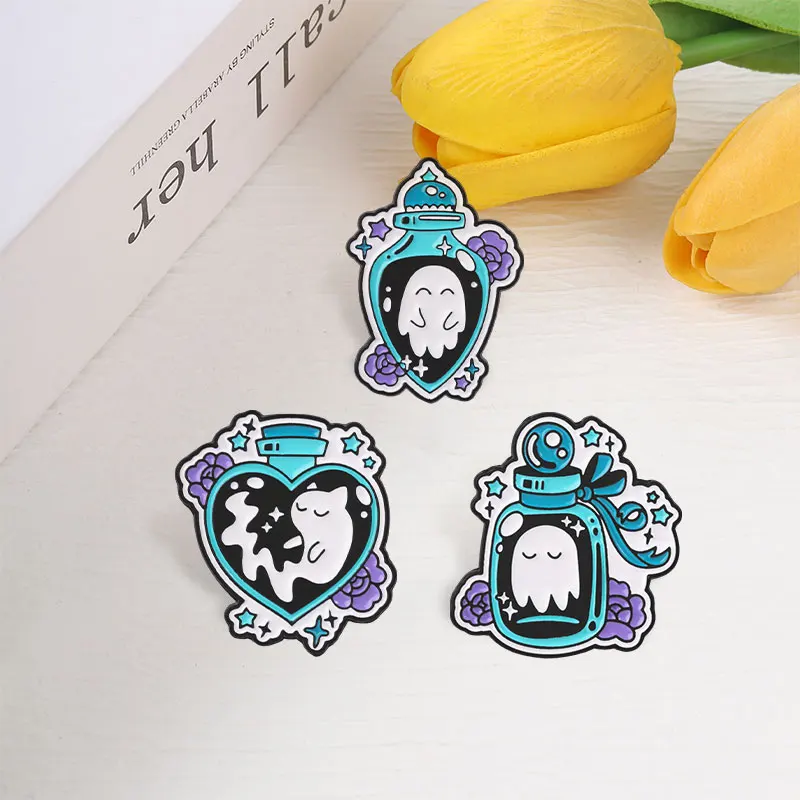 Gotische Geisterkatzen-Trankflaschen-Emaille-Pins Halloween-Hexe Schwarze Katze Kürbis Kristallkugel Broschen Anstecknadel Schmuck Geschenke – Detail 4