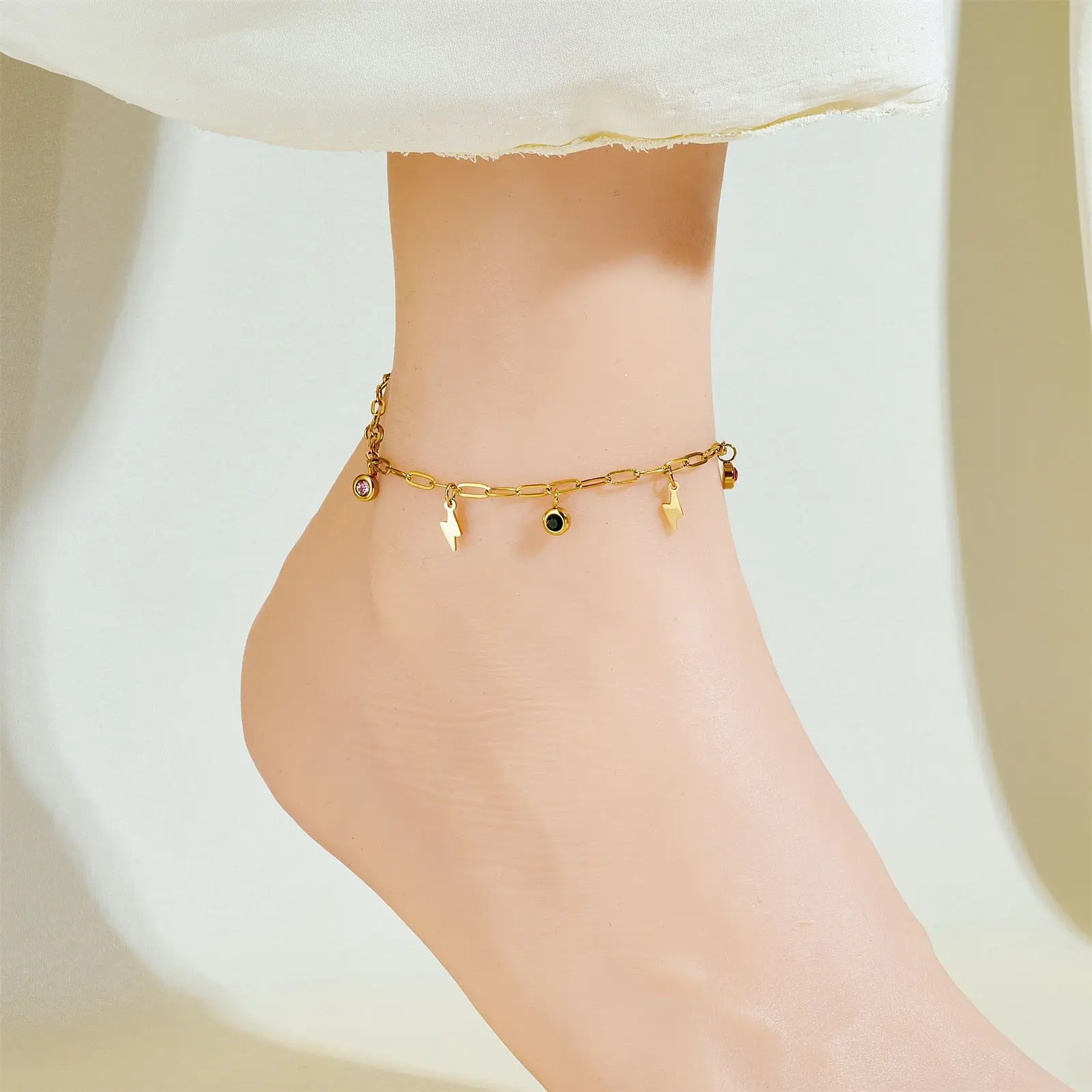 

European and American new lightning colored diamond foot accessories fashion light luxury versatile dopamine opal anklet women's
