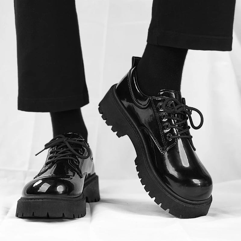 Couple\'s casual leather shoes Four Season thick sole anti slip comfort men\'s and women\'s workwear shoes plus size lace up shoes