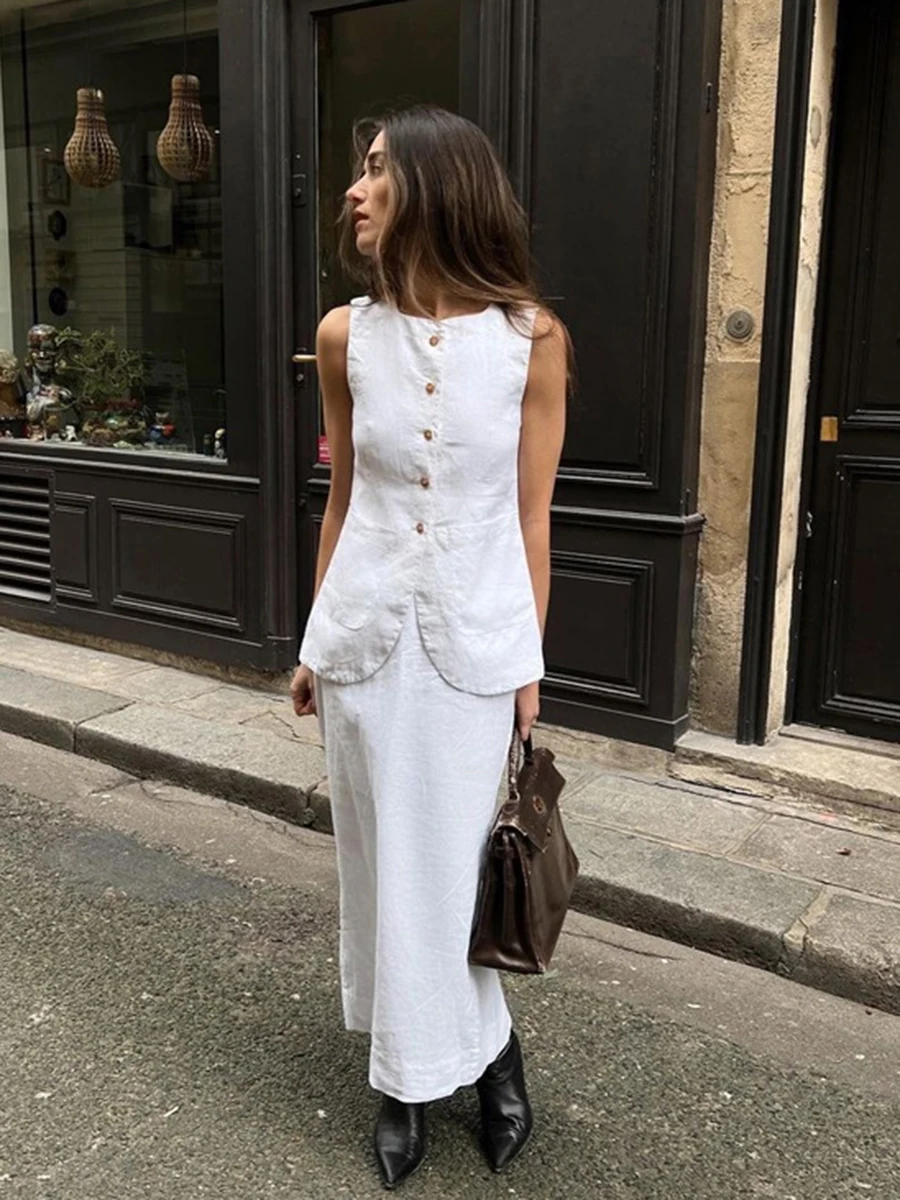 

French Elegant White 2 Piece Set Women 2024 New Summer Square Collar Sleeveless Vest+Split Long Skirts Casual Fashion Skirt Sets