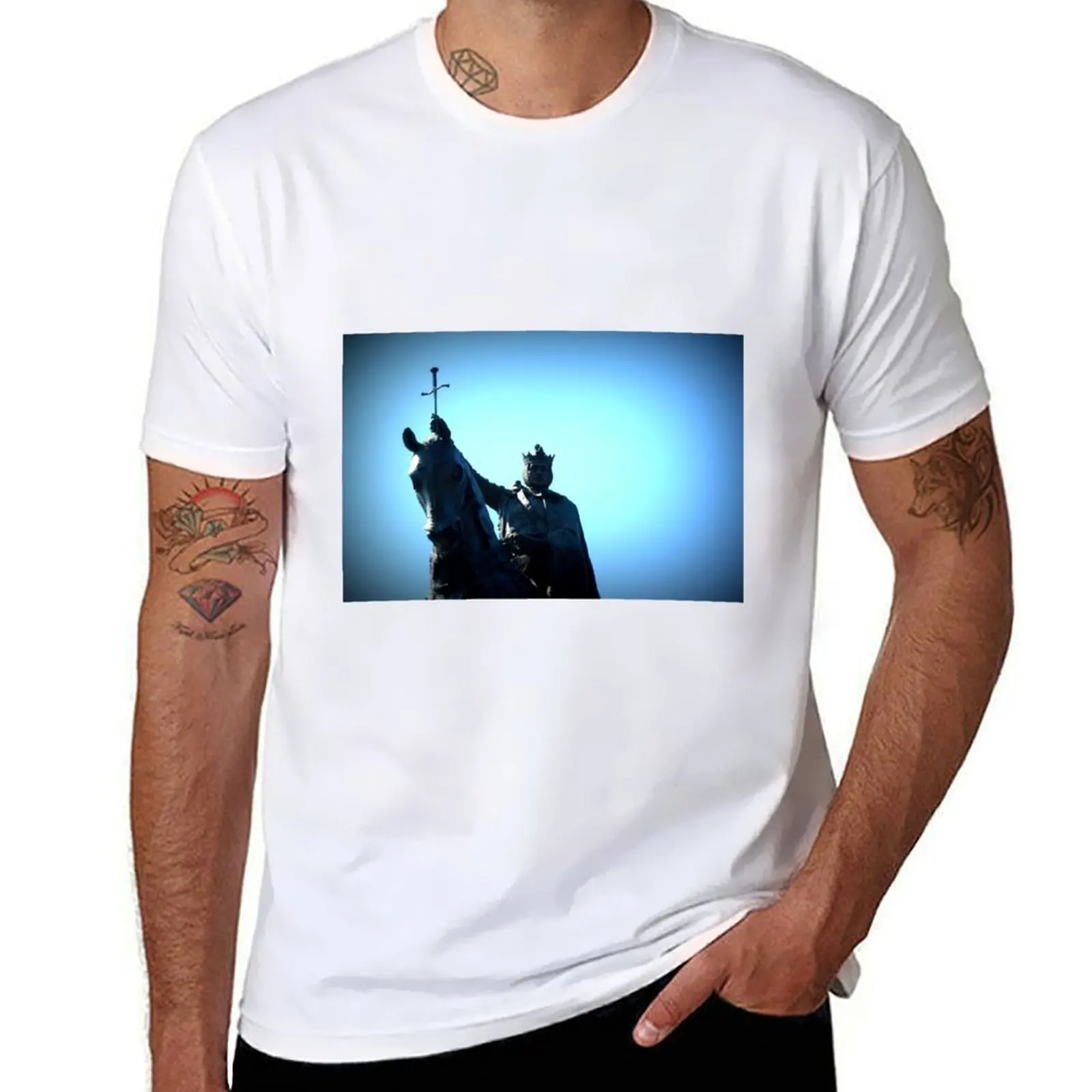 King Louis Ix Statu…