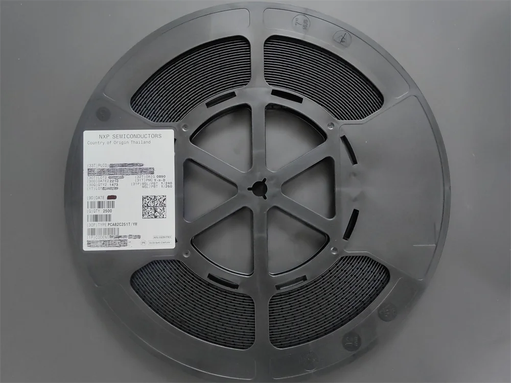 PCA82C251T/YM 82C251Y متوفر في المخزون 48 ساعة