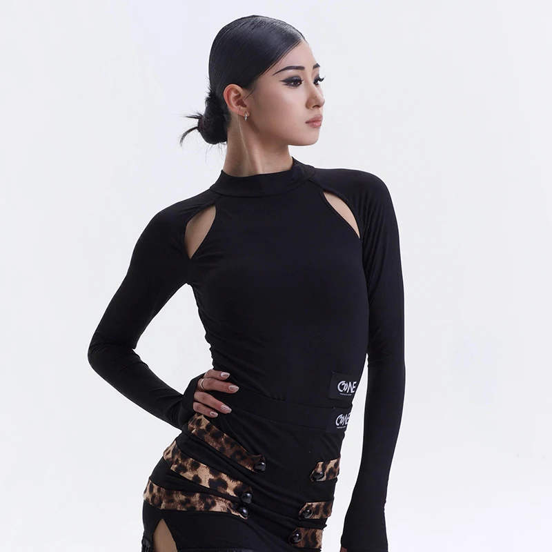 

2026 Latin Dance Tops For Women Sexy Backless High Neck Long Sleeved Practice Clothes Adult Female Chacha Latin Clothes DQS23175