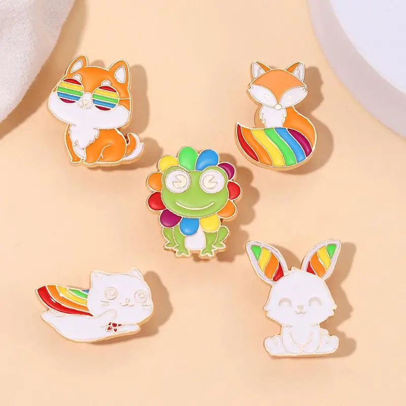 Rainbow Animals Enamel Pins Custom Dog Fox Cat Rabbit Frog Brooches Lapel Badges LGBT Jewelry Gift for Lovers Friends