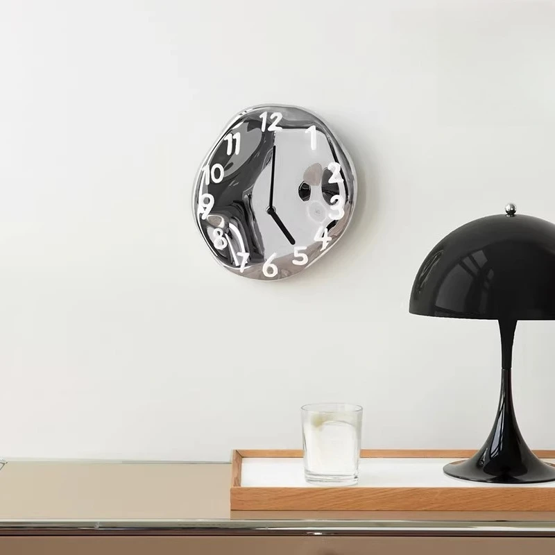 Ceramic electroplating art wall clock high-end sense clock living room home creative clock