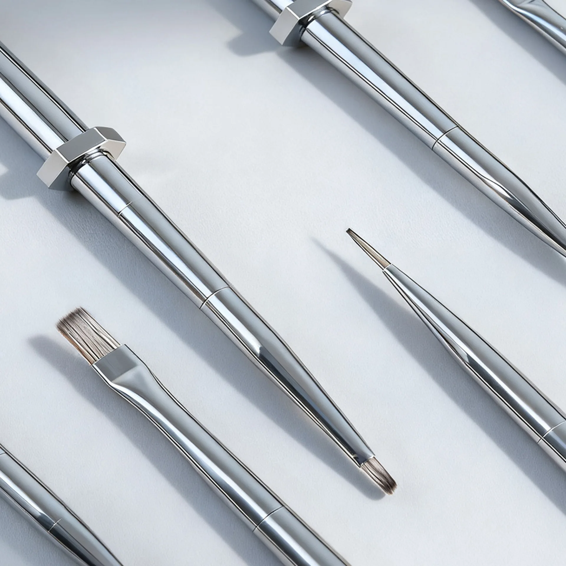 ชุดแปรงเพ้นท์เล็บแบบถอดได้, แปรงทรงสี่เหลี่ยมเล็ก ทรงกลม ทรงสามเหลี่ยม และแปรงไลเนอร์สำหรับเพ้นท์เจล, อุปกรณ์เพ้นท์เล็บระดับมืออาชีพ