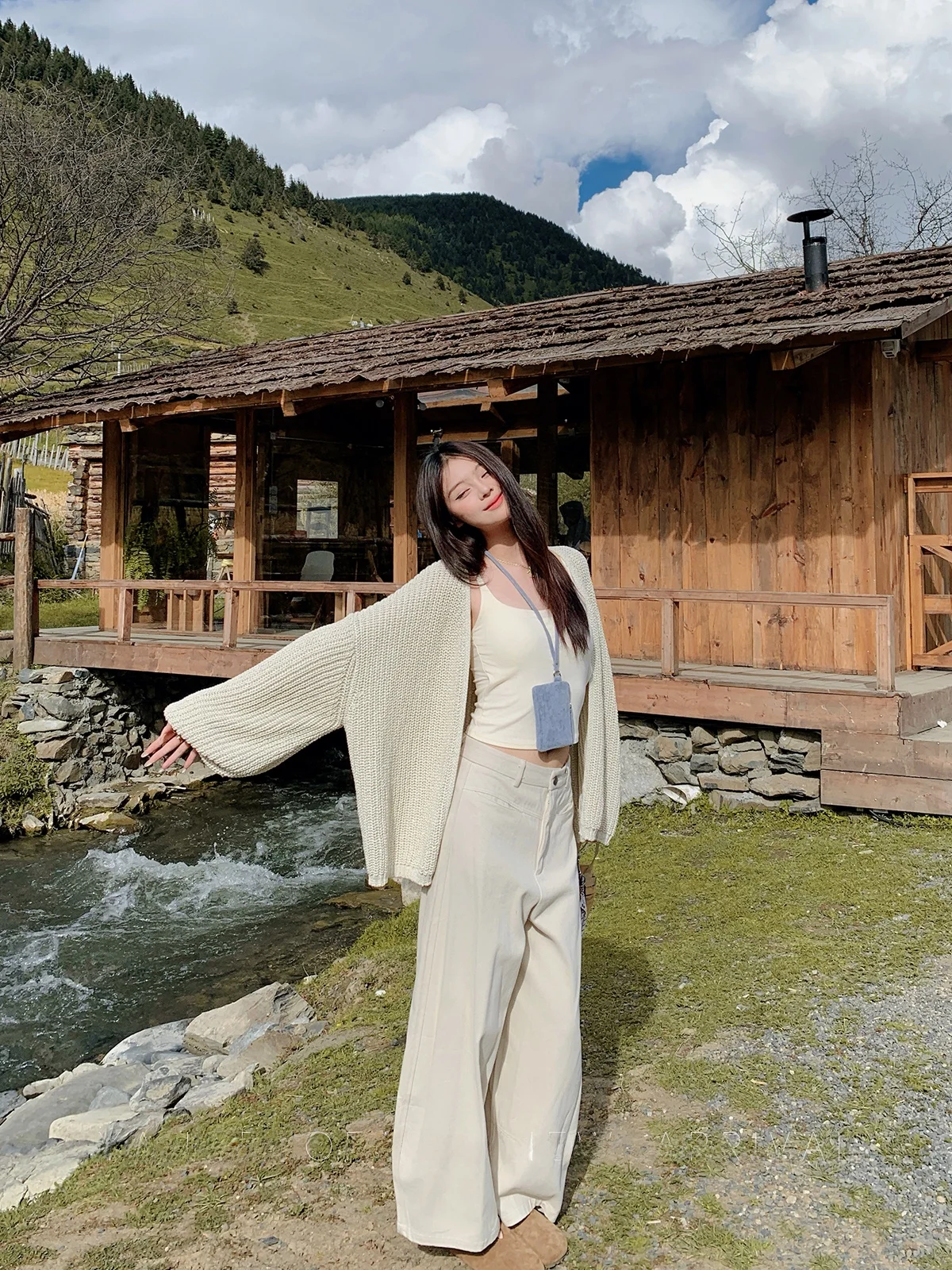 

Женские повседневные прямые джинсы Yang Bubble Apricot White с широкими штанинами, утягивающие, с высокой талией, с деталями на карманах