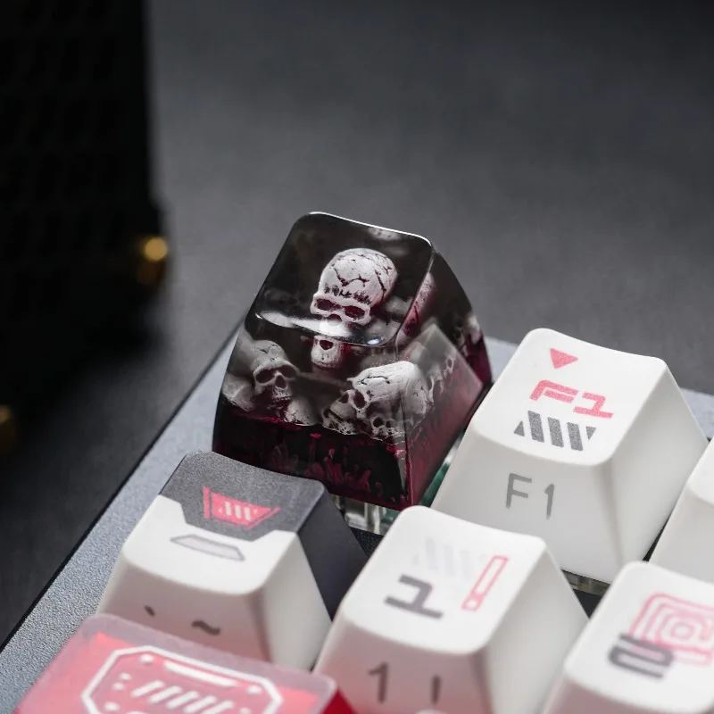 

Gothic Skull Keycap Handmade Customized Resin Personality SA Profile Keyboard Cap for Boys Gift Mechanical Keyboard Accessories