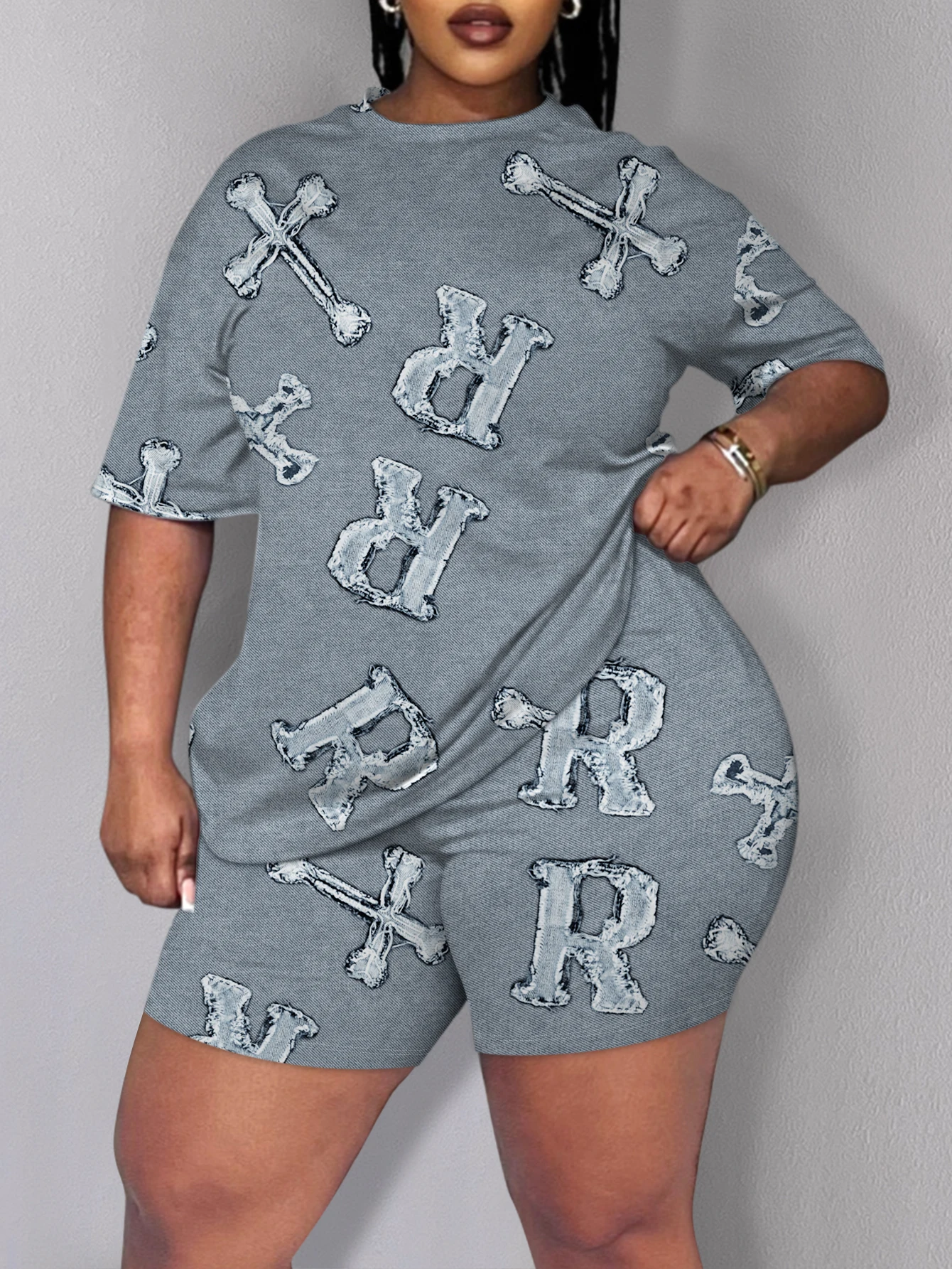 

LW plus size Two pieces sets summer casual women's clothing round neck short sleeve T-shirt and shorts sets