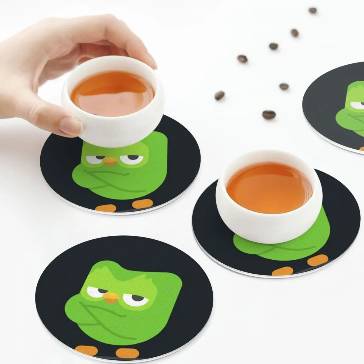 Duolingo البومة الثنائي الوقايات المطبخ المفارش كوب عازل مقاوم للماء الحصير القهوة للديكور المنزل أدوات المائدة منصات مجموعة من 4