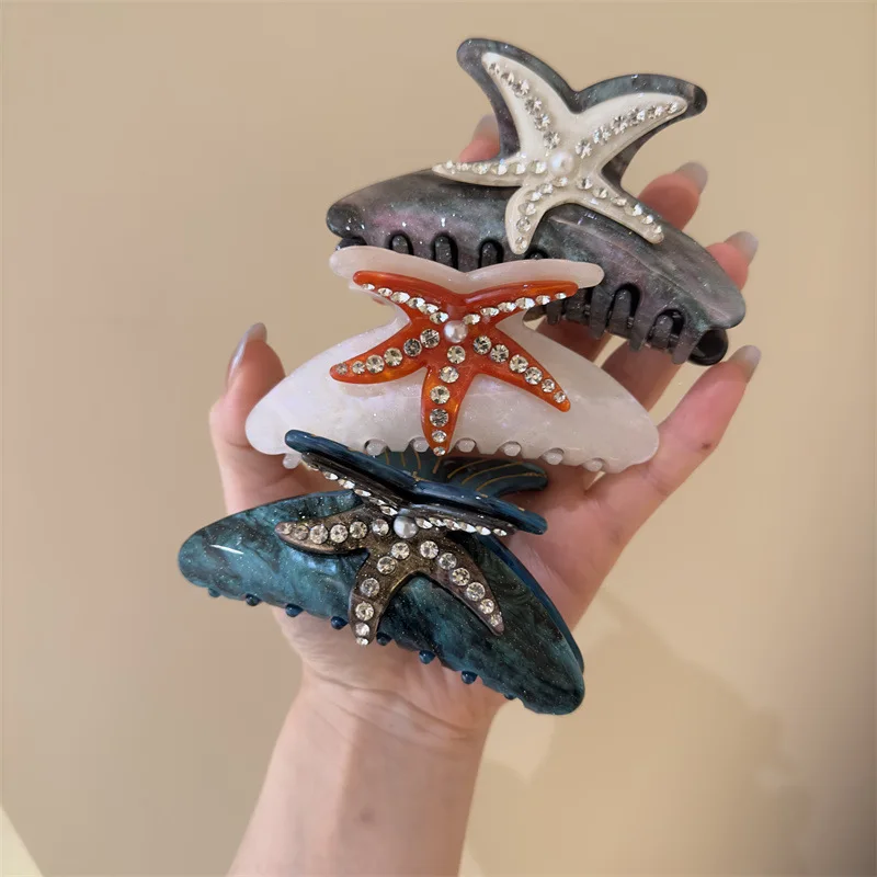 South Korea's new starfish studded diamond hair clip with a unique niche designnd a dazzling colorful grab clip for women