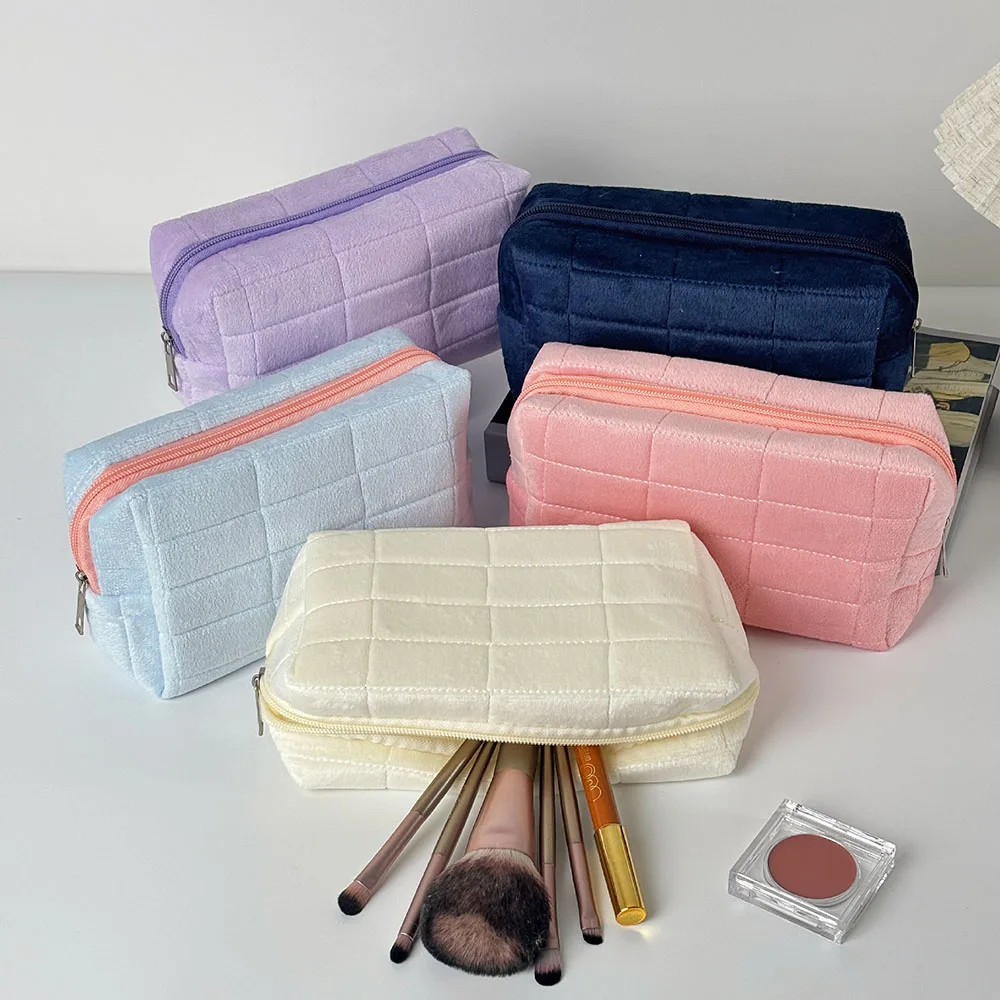 Samt-Kosmetiktasche mit großem Fassungsvermögen, tragbare Reise-Kulturtasche, kleine Outdoor-Make-up-Tasche für den täglichen Gebrauch und auf Reisen – Detail 6