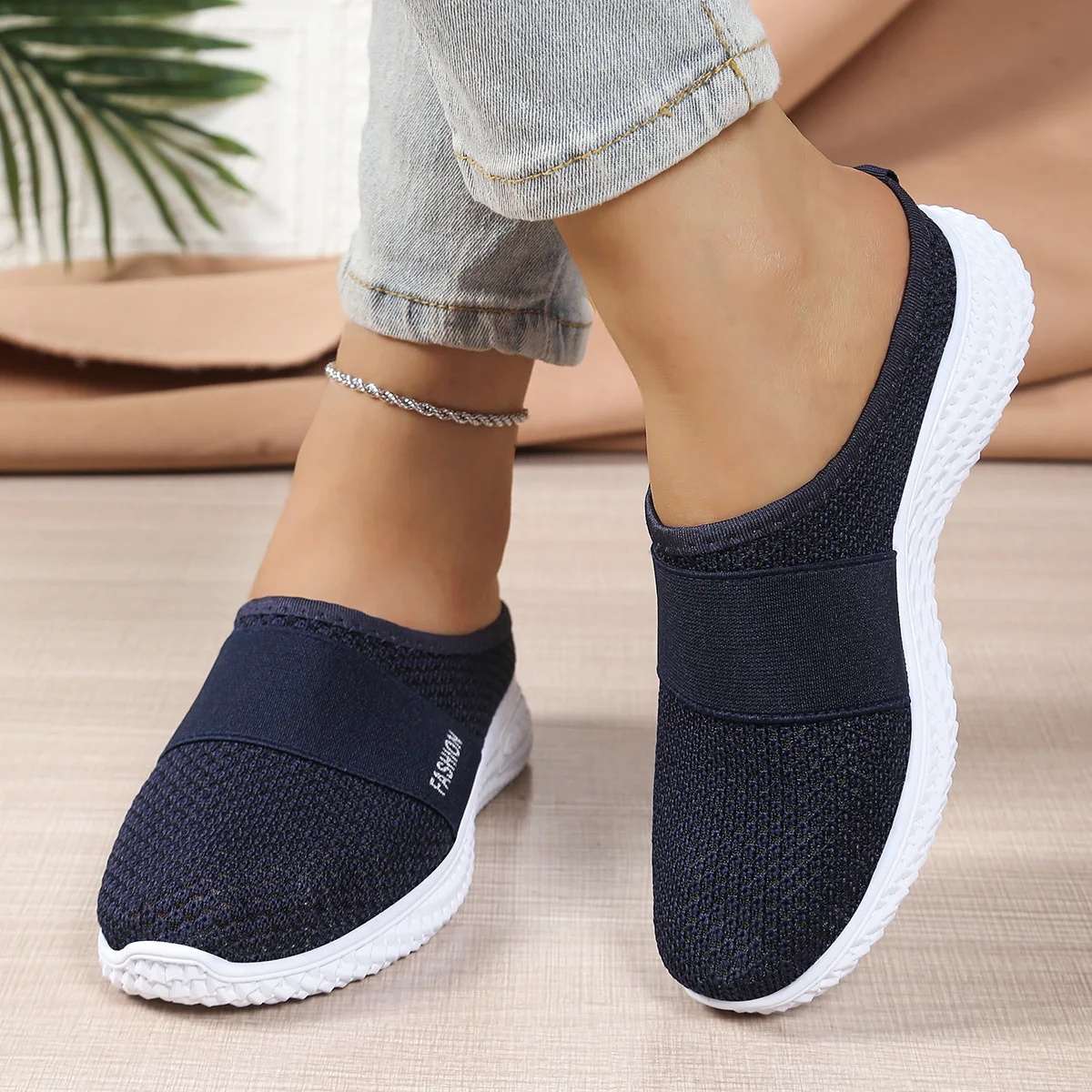 Women's Breathable Thick Sole Slippers Casual Half Slip-On Casual Shoes Comfortable Single Drag Shoe - Image 3