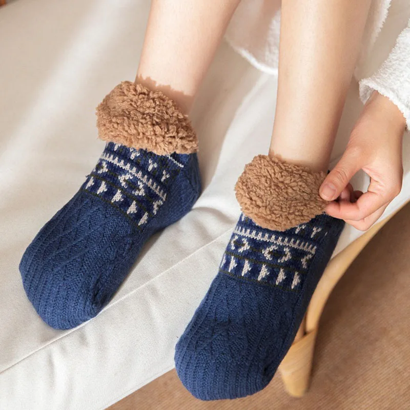 Fall and Winter Floor Socks Home Warm Women Men Snow Socks Sleep Carpet Slippers Sock Men Non-slip Yoga Socks