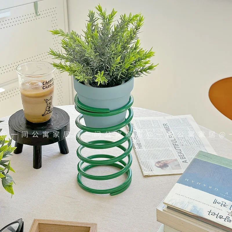 حامل زهور الربيع الإبداعي الحديث متعدد الألوان أواني النباتات البستنة الداخلية تنفس تصميم بسيط حامل النباتات المرتفع