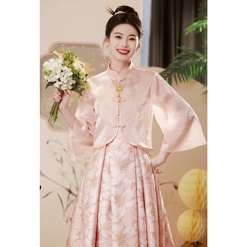 

Розовое свадебное платье в новом китайском стиле, маленького размера, для невесты, для возвращения домой, с длинными рукавами, модное свадебное платье