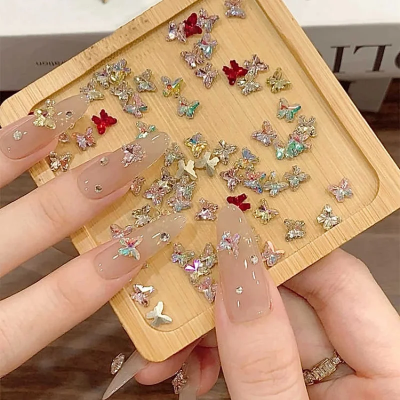 Ongles papillon scintillants en diamant, accessoires de luxe, couleurs mélangées, décorations Nail Art, Mini K9, strass, bijoux de manucure, 20 pièces