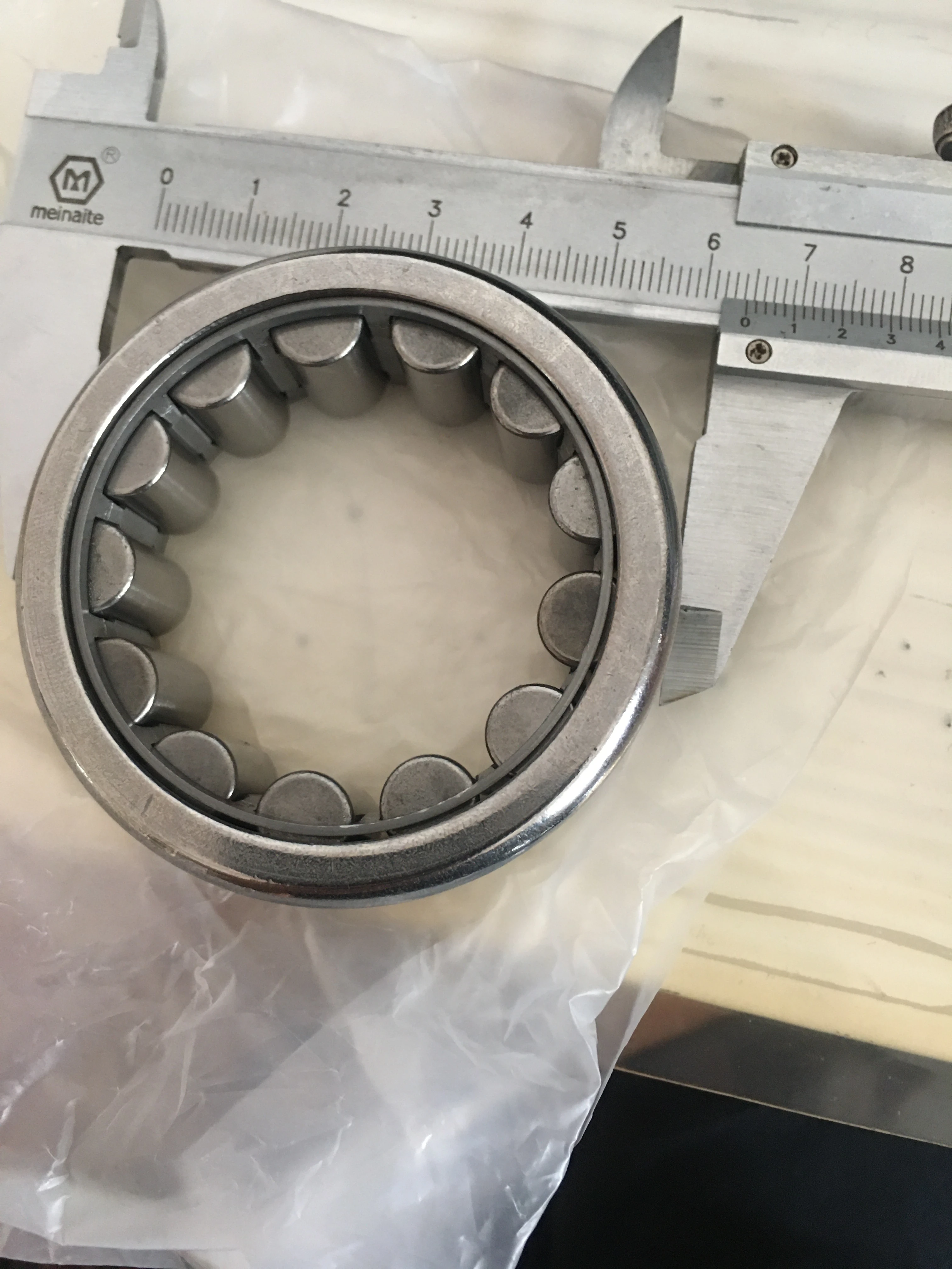 1 Piece CYLINDRICAL ROLLER BEARING for DB-68126 replacement for 6408 size 41.3x64.35x20.9mm