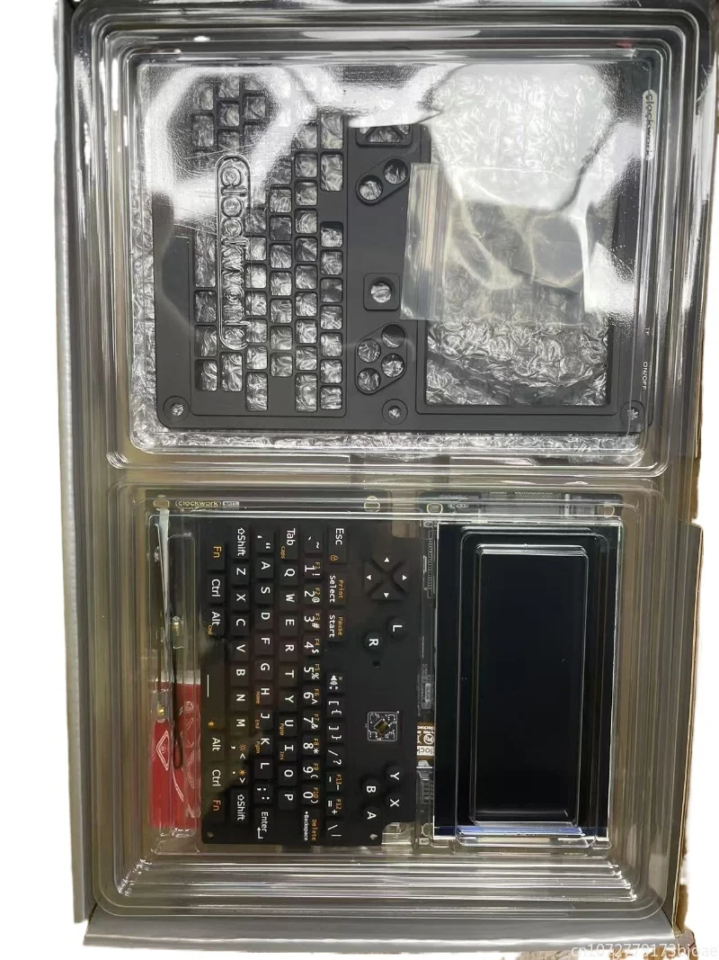 uConsoleRPI-CM4 Lite+ Raspberry Pi CM4 104000   lite, + WIFI + celular 4G, en stock,