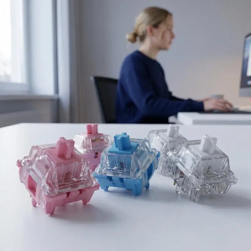 

UR Ice Magnetic Ultra Linear For Magnetic Mechanical Keyboard 22mm Spring 35gf 700Gs RGB Transparent Factory Lubed