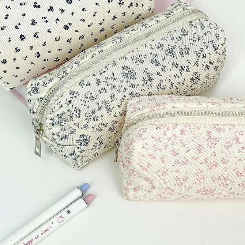 

Small Fresh Floral Pen Bag Large Capacity Pencil Case Multifunctional Stationery Storage Bag Student School Organizer Supplies