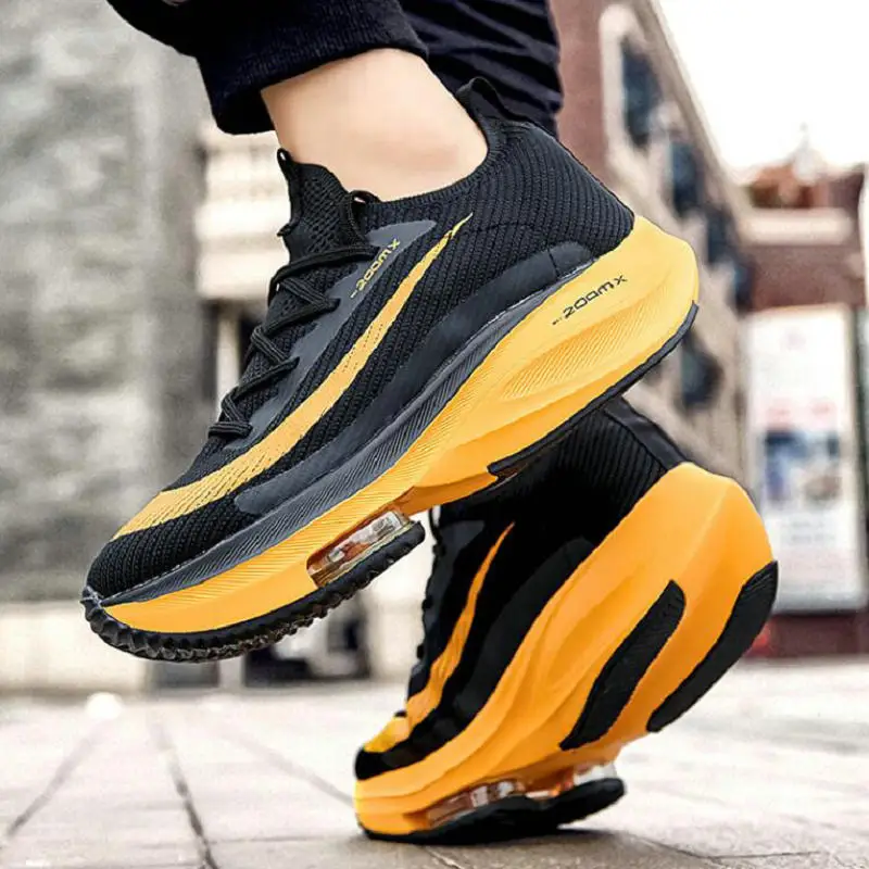 Men‘s Outdoor Sports Running Shoes Breathable Lightweight Lace-UP Sneakers for Men Comfortable Athletic Training Footwear Boots