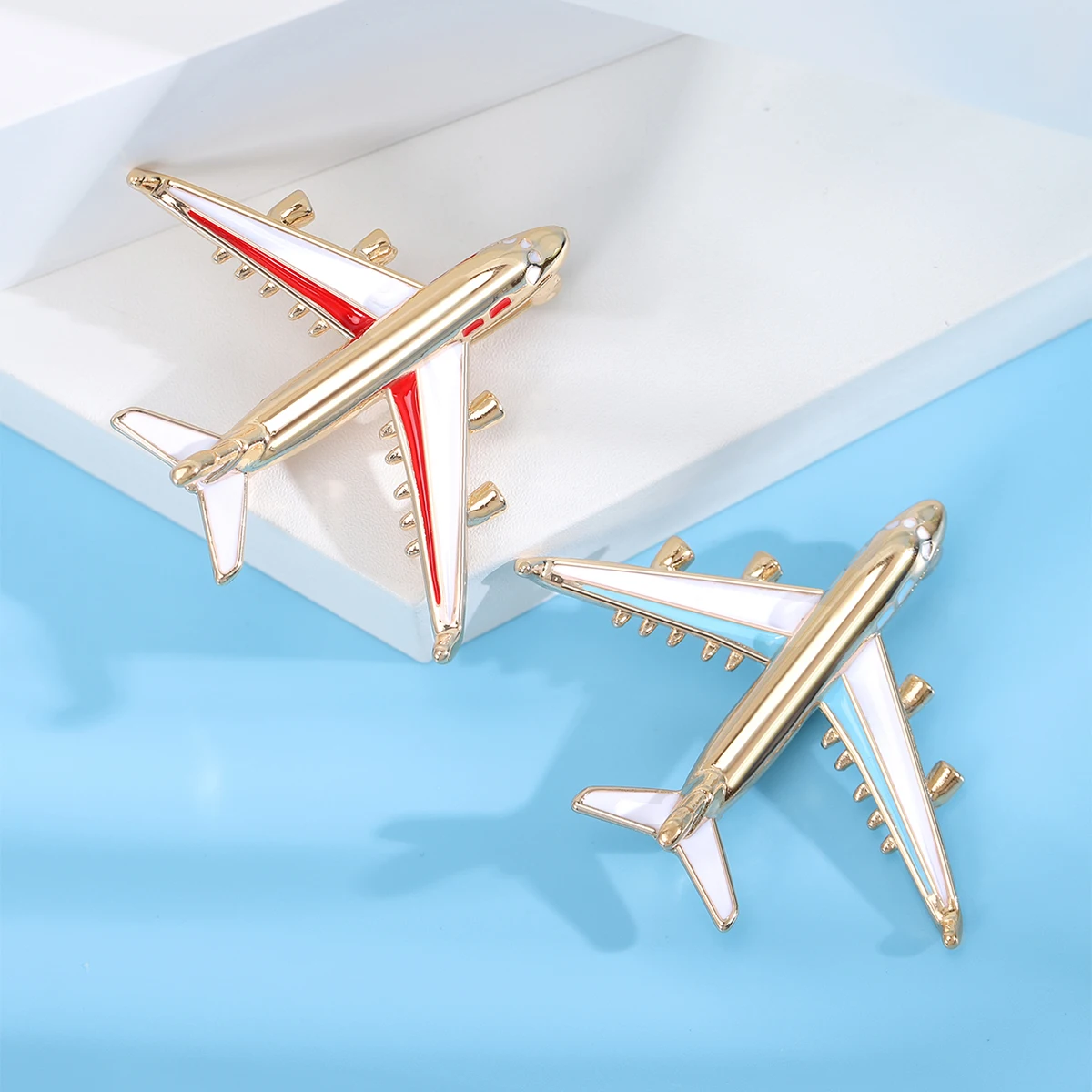 Trendy Enamel Airplane Brooches for Women Unisex 2-color Available Pins Casual Party Accessories Gifts