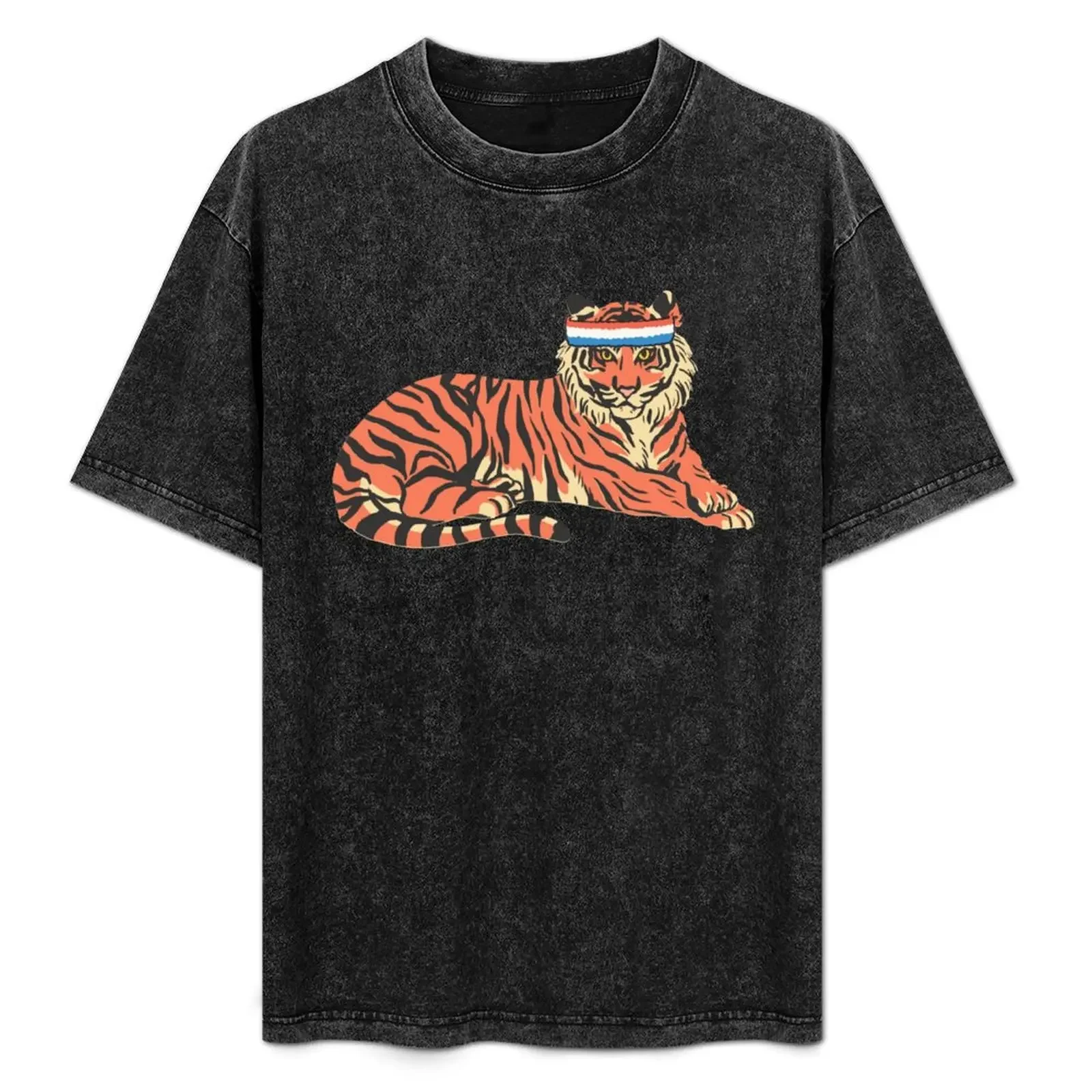 

Tiger Wearing a Sweatband T-Shirt graphic shirts plain Man t-shirt mens t shirts casual stylish