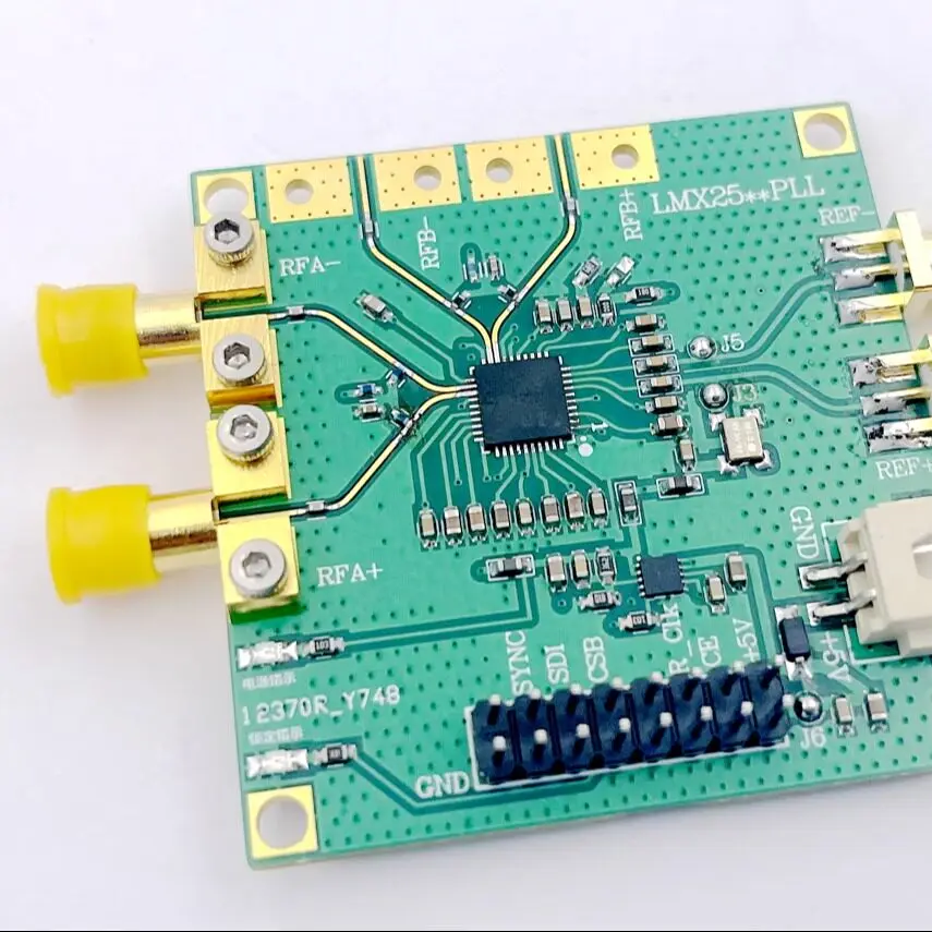 LMX2582 Core Board 20-5500MHz Low Phase Noise Wideband Frequency Source Module Integrated Phase-locked Loop PLL