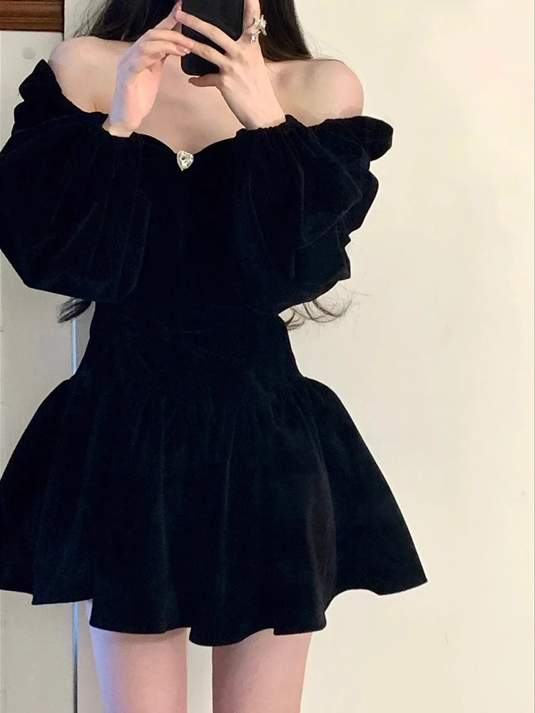 Off Shoulder Velvet Mini Dress Vintage Black Long Sleeve Slim Bow Evening Dresses Puff Sleeve Soft Sexy Pleated Square Neck New